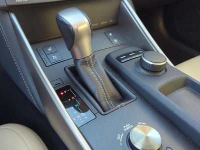 2016 Lexus IS Turbo 4dr Sdn