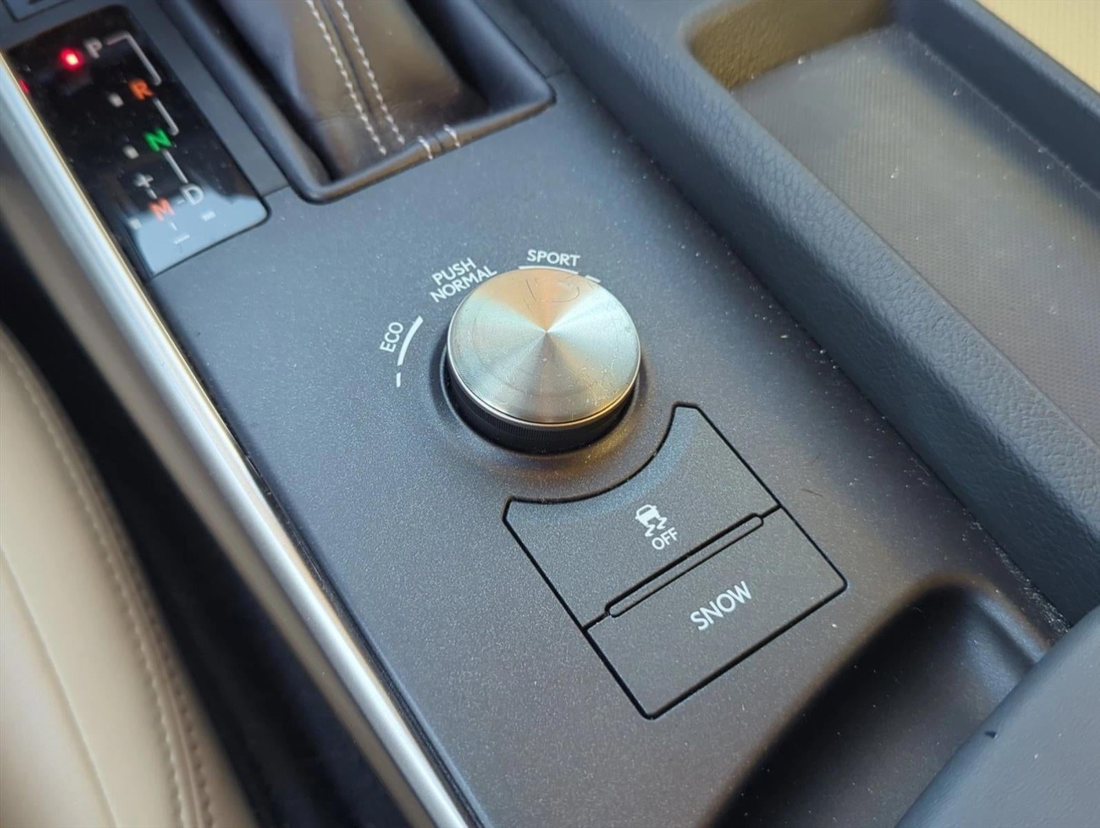2016 Lexus IS Turbo 4dr Sdn