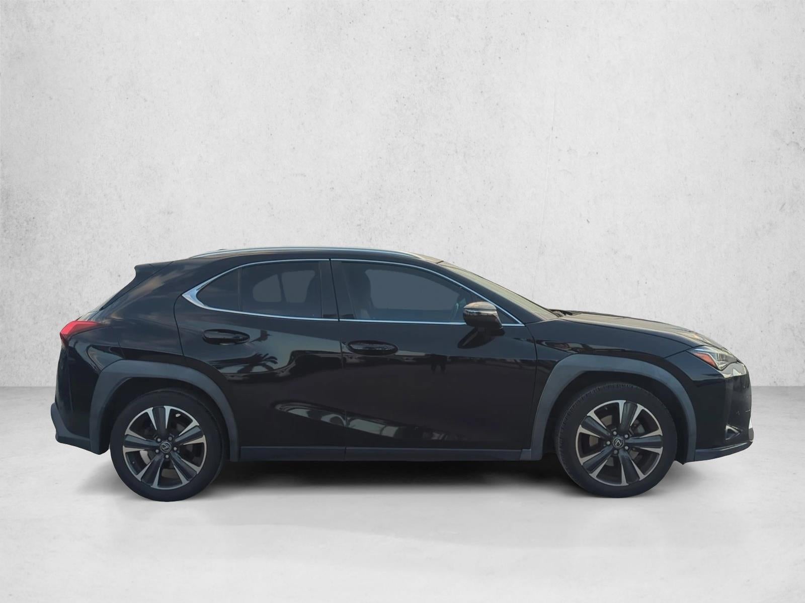 2020 Lexus UX 200 FWD