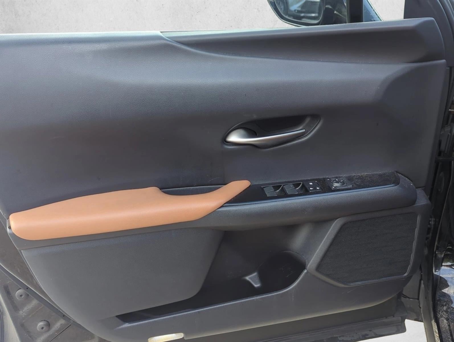 2020 Lexus UX 200 FWD