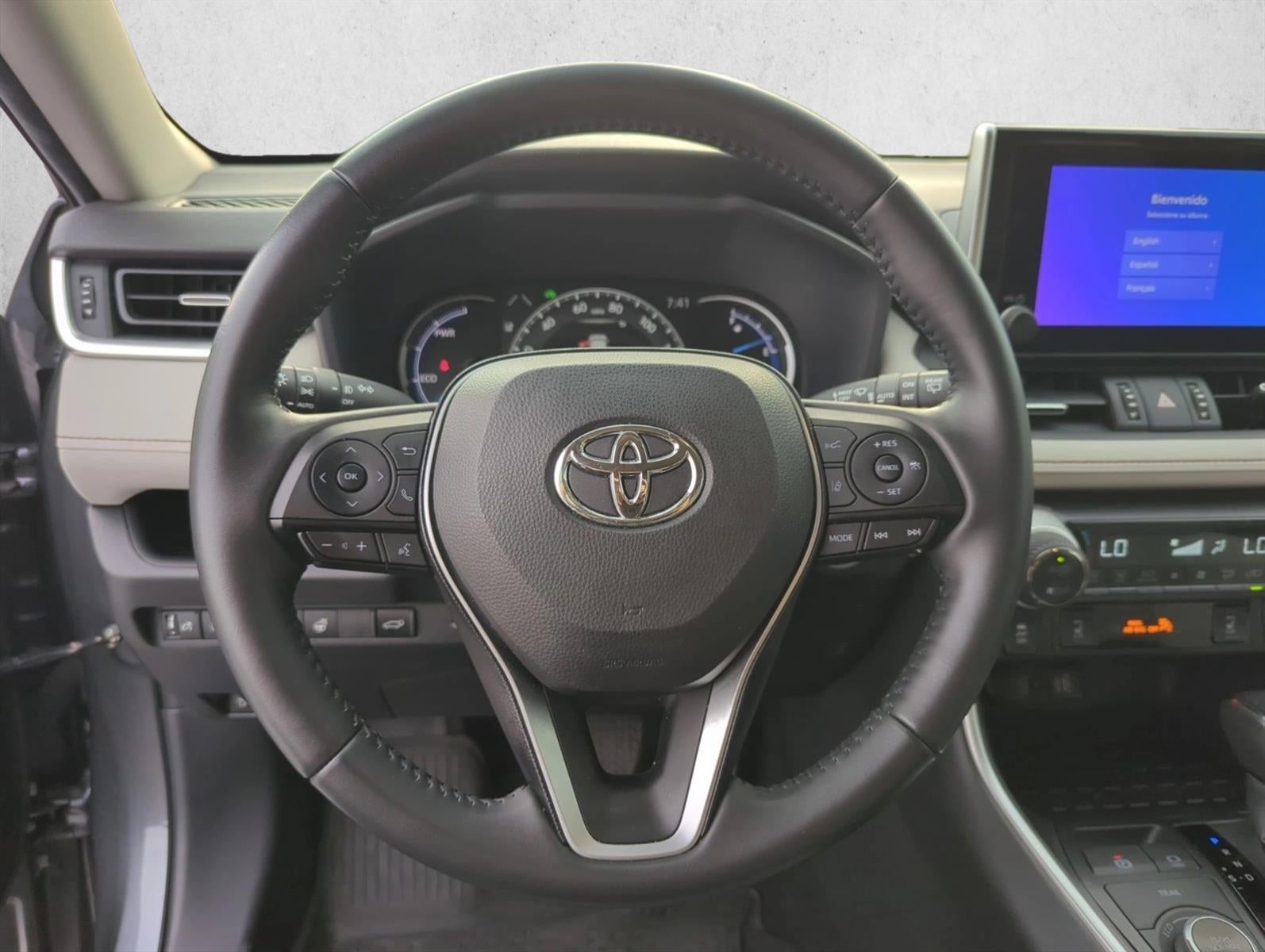2023 Toyota RAV4 Hybrid XLE Premium AWD (Natl)