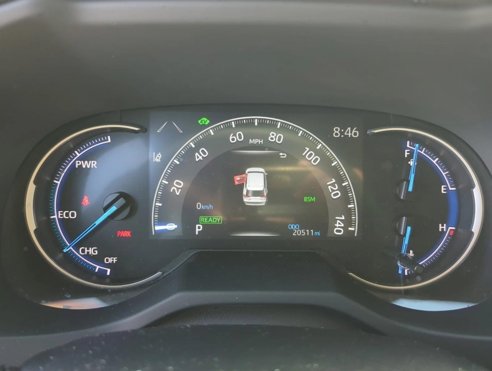 2025 Toyota RAV4 Hybrid XSE AWD (Natl)