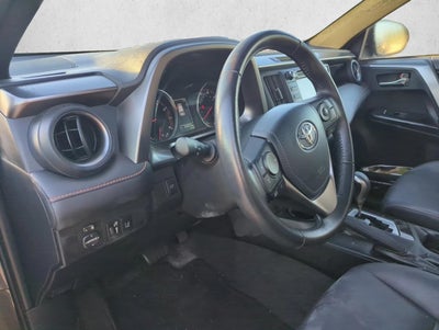 2017 Toyota RAV4 SE FWD (Natl)