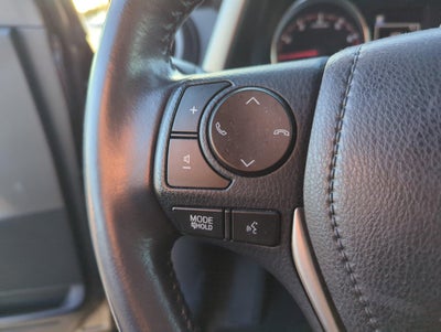 2017 Toyota RAV4 SE FWD (Natl)