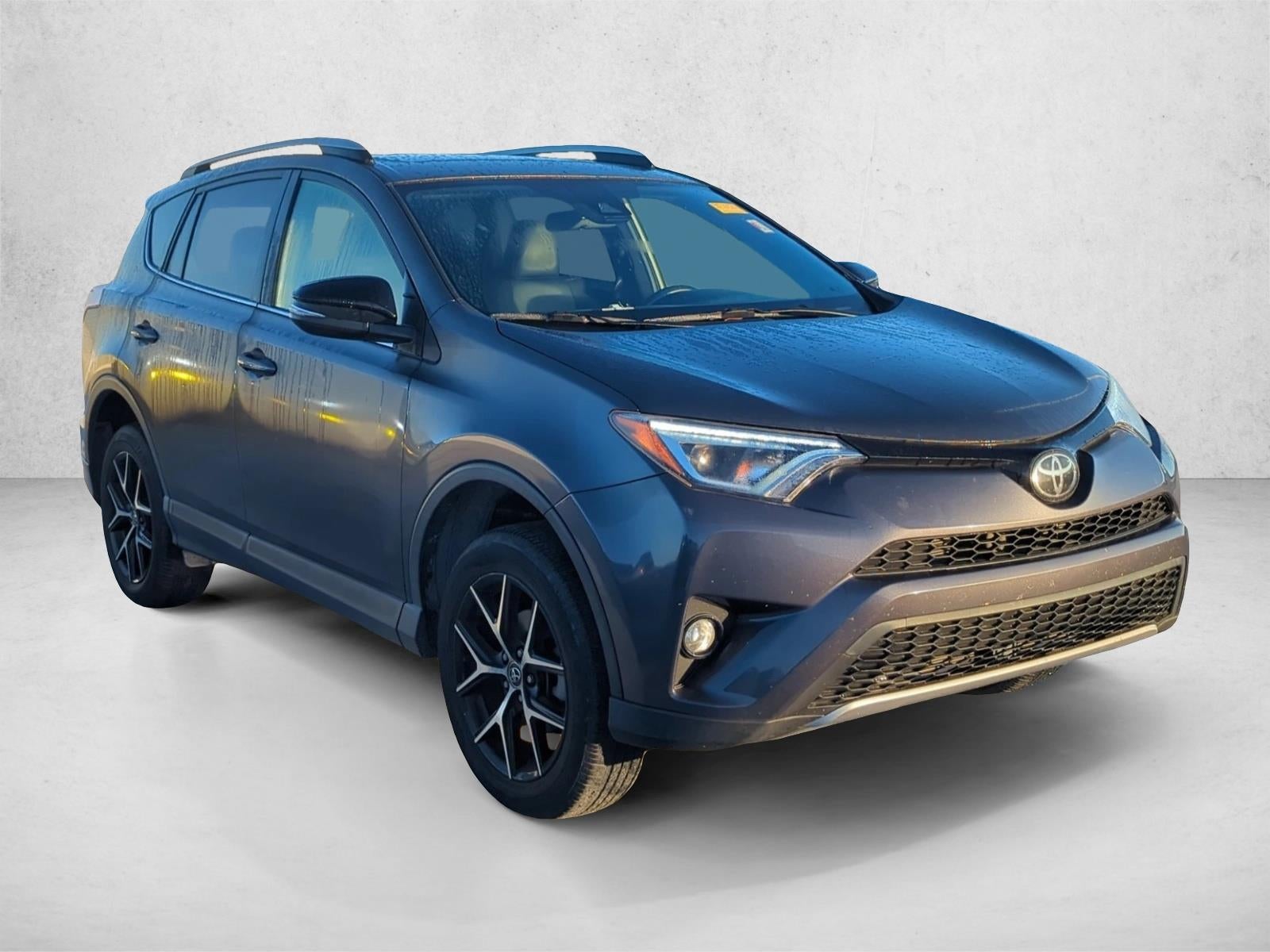 2017 Toyota RAV4 SE FWD (Natl)