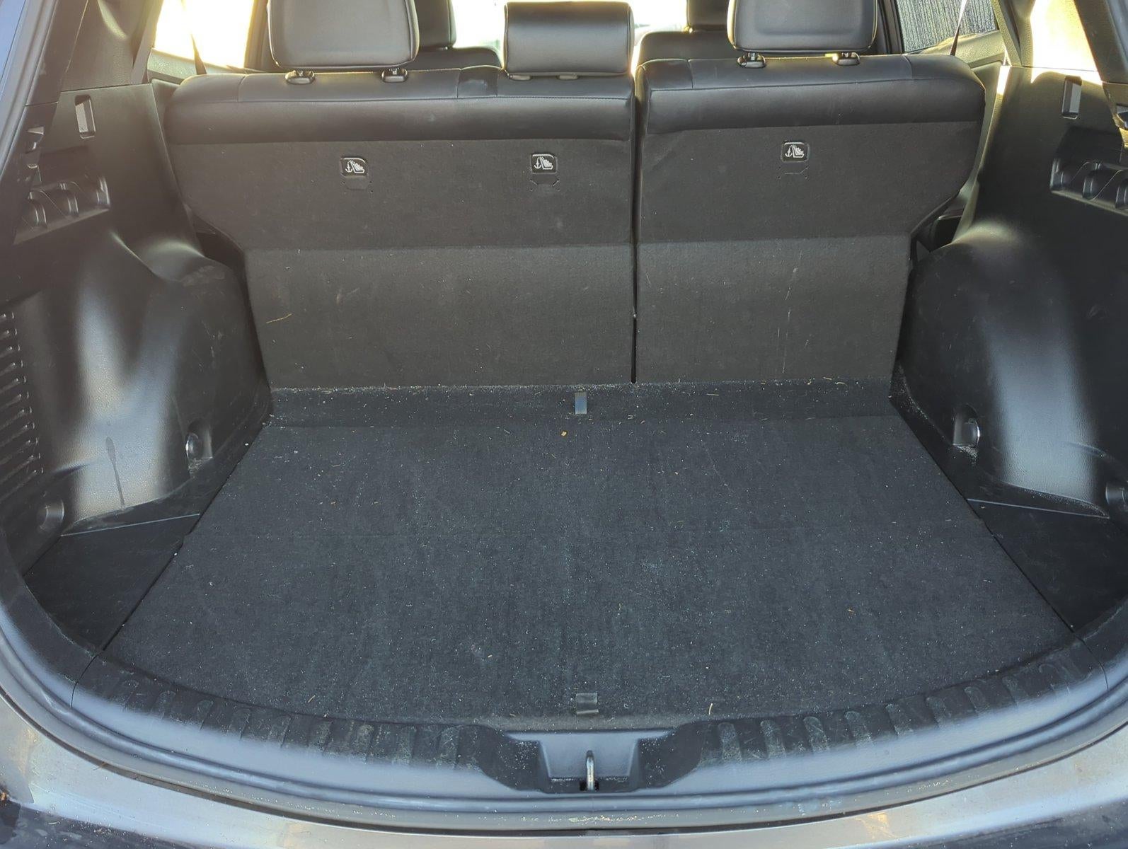 2017 Toyota RAV4 SE FWD (Natl)
