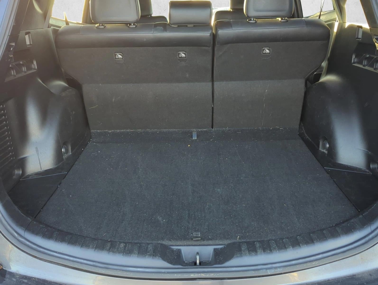 2017 Toyota RAV4 SE FWD (Natl)