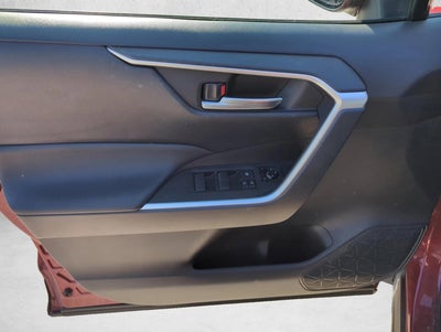 2019 Toyota RAV4 XLE AWD (Natl)