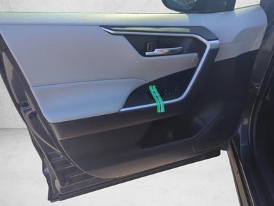 2025 Toyota RAV4 Hybrid XLE AWD (Natl)