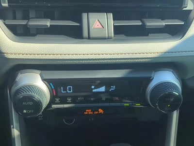 2025 Toyota RAV4 Hybrid XLE AWD (Natl)
