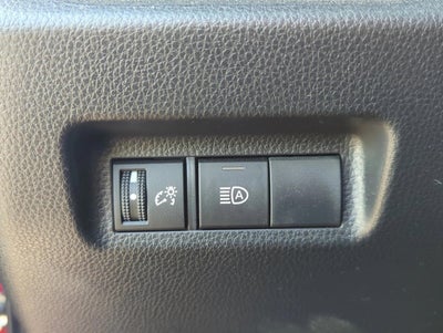 2025 Toyota RAV4 Hybrid XLE AWD (Natl)