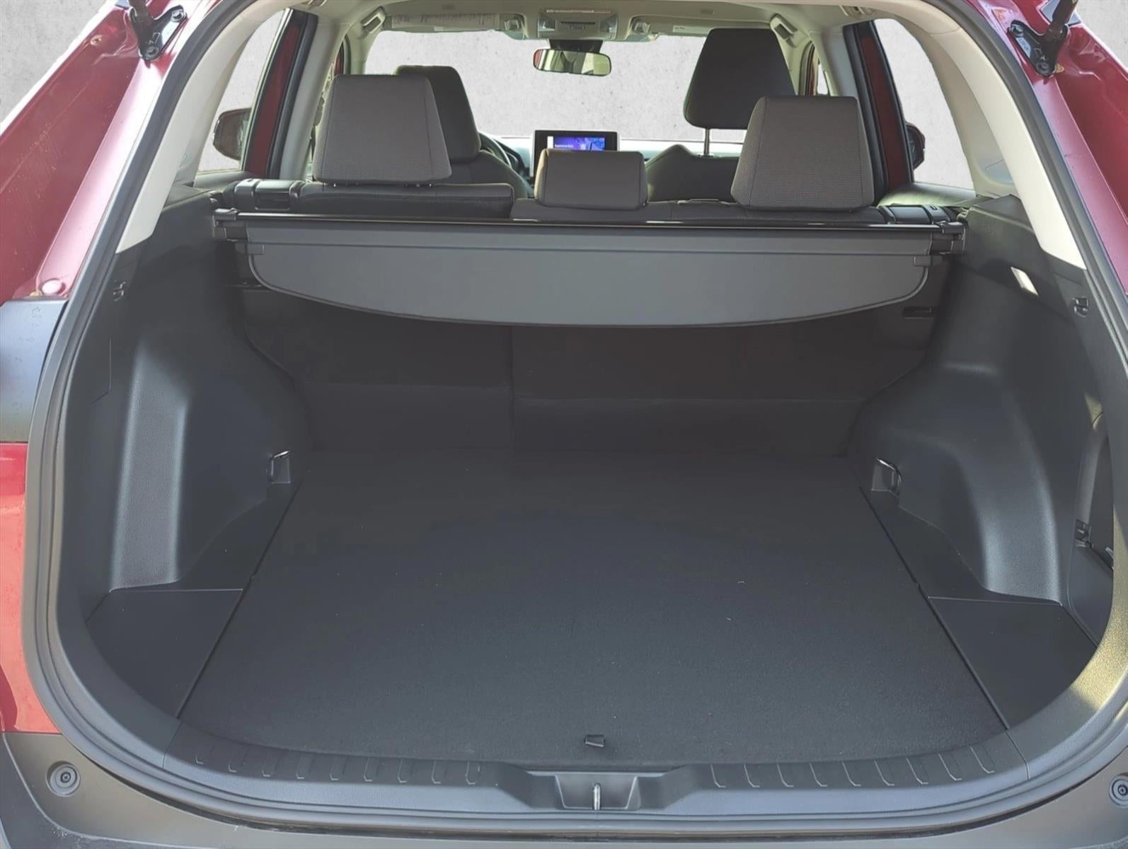2025 Toyota RAV4 Hybrid XLE AWD (Natl)