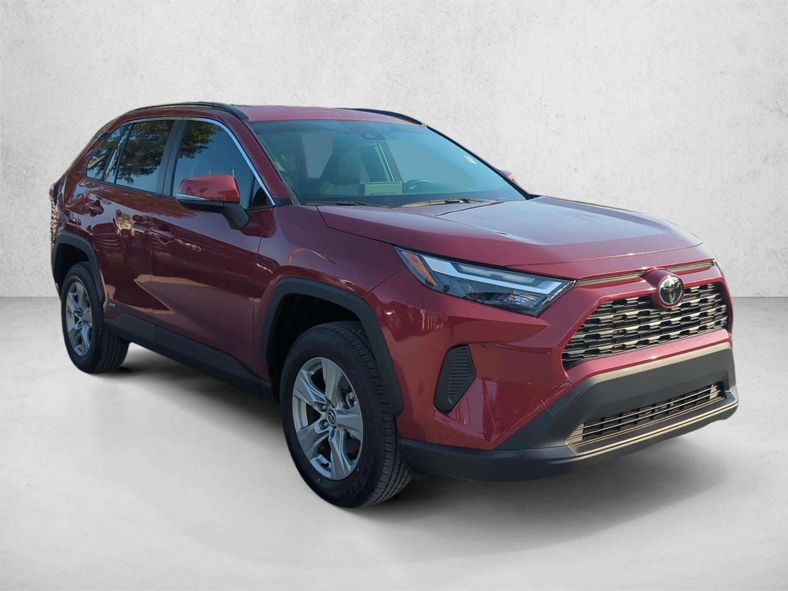 2025 Toyota RAV4 Hybrid XLE AWD (Natl)