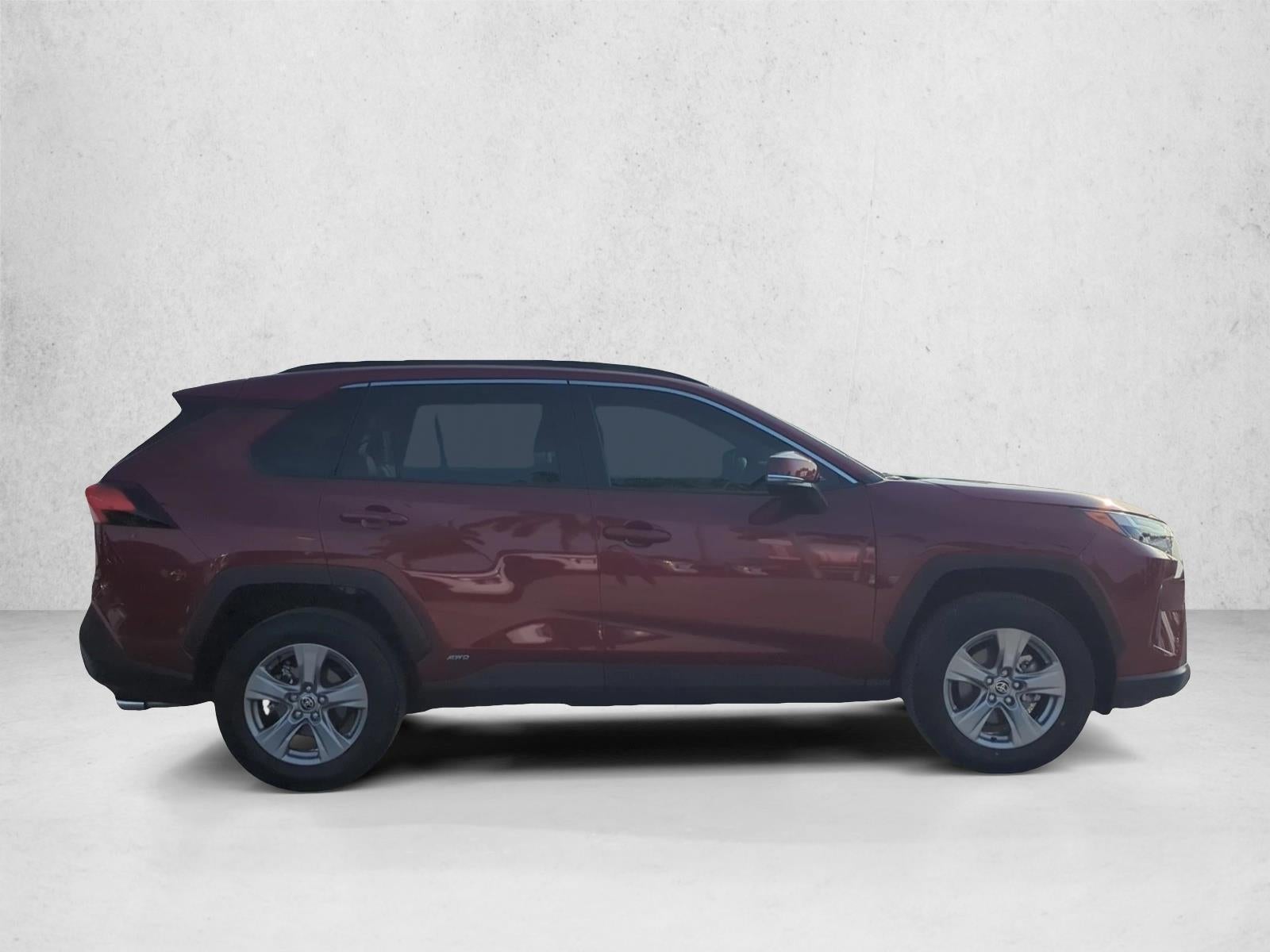 2025 Toyota RAV4 Hybrid XLE AWD (Natl)