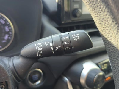 2019 Toyota RAV4 XLE FWD (GS)