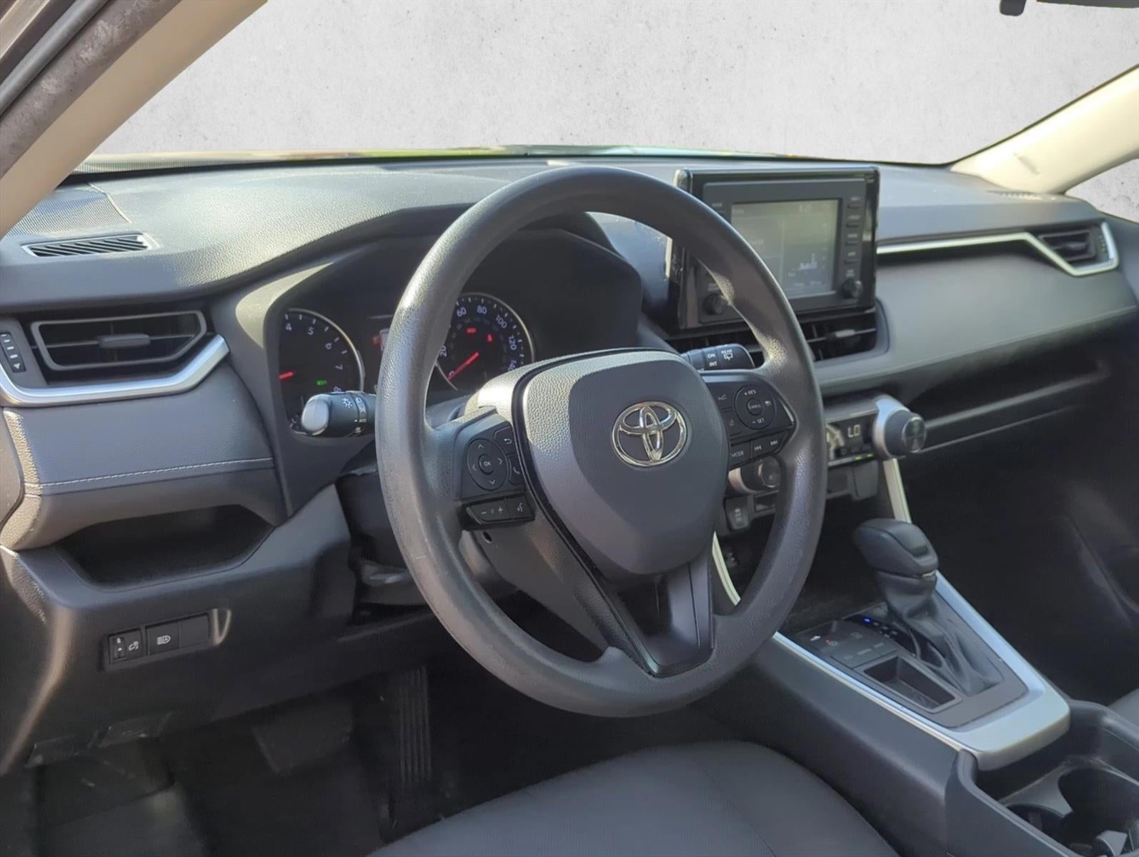2019 Toyota RAV4 XLE FWD (GS)