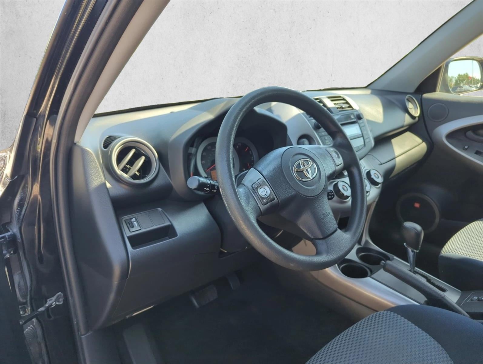 2007 Toyota RAV4 2WD 4dr 4-cyl Sport (Natl)