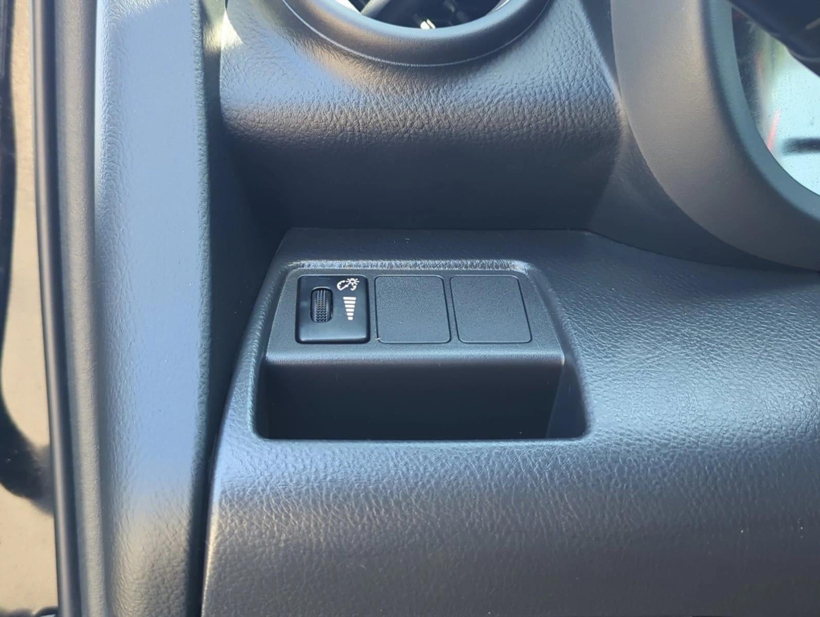 2007 Toyota RAV4 2WD 4dr 4-cyl Sport (Natl)