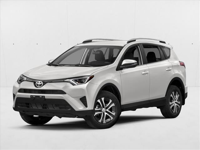 2018 Toyota RAV4 LE FWD (GS)