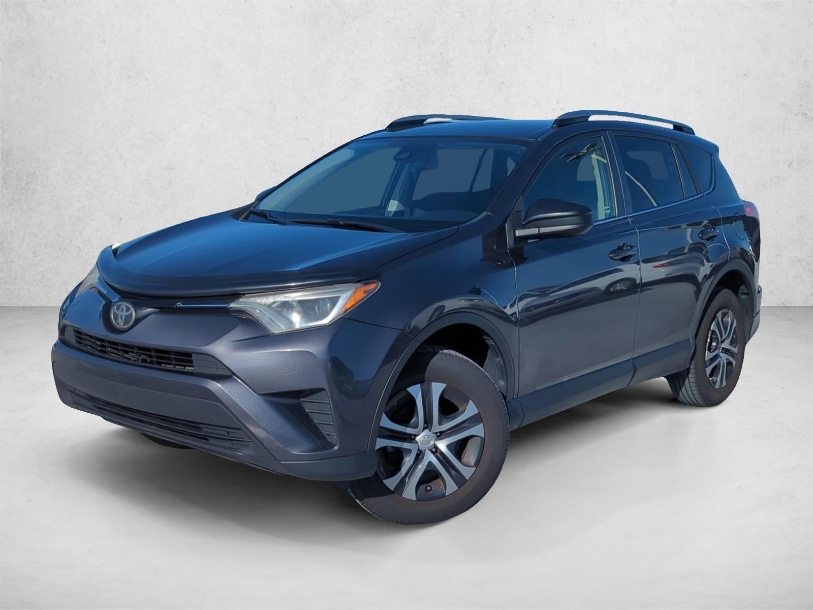 2017 Toyota RAV4 LE FWD (GS)