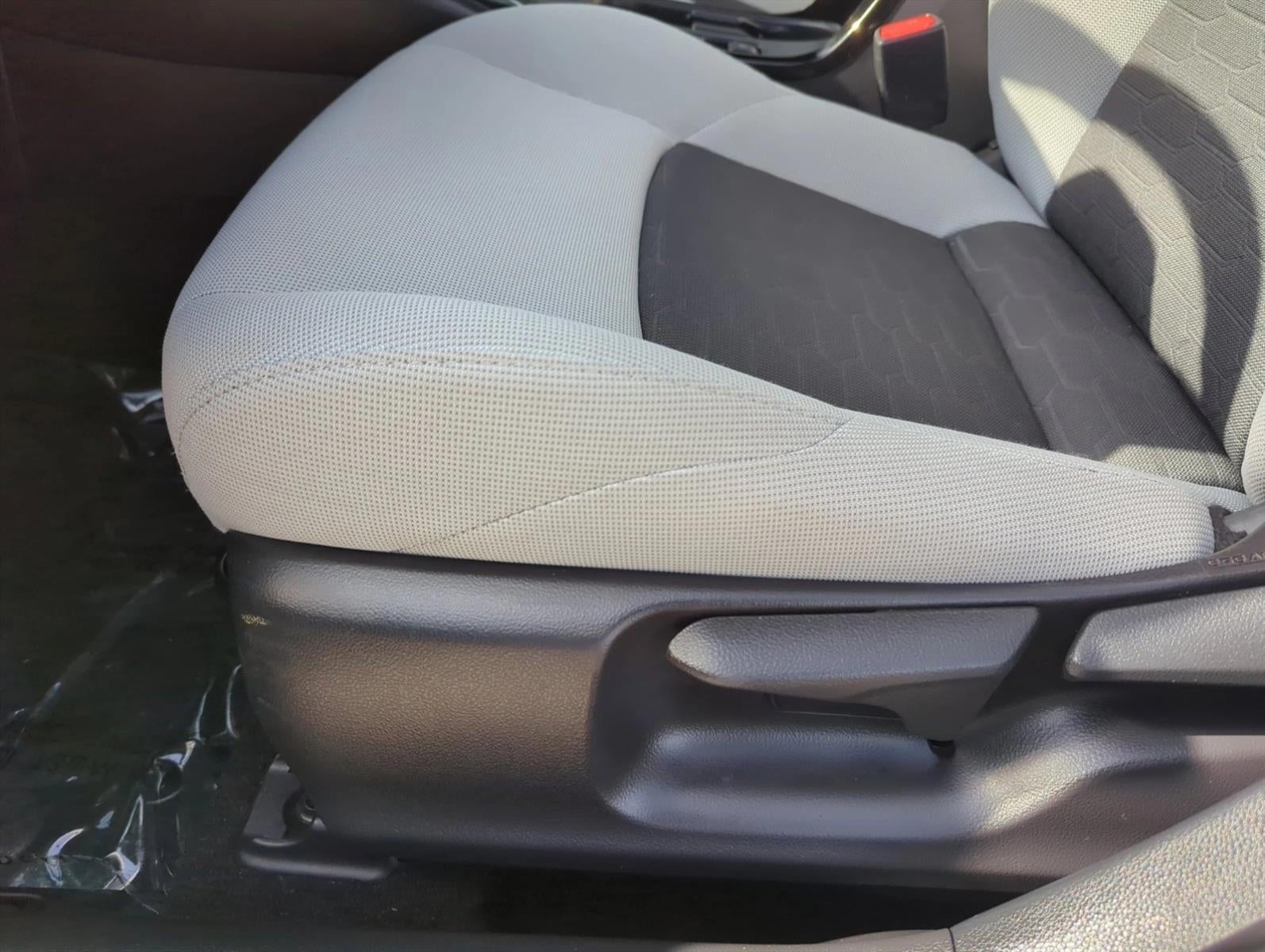 2023 Toyota Corolla Hatchback SE CVT (Natl)
