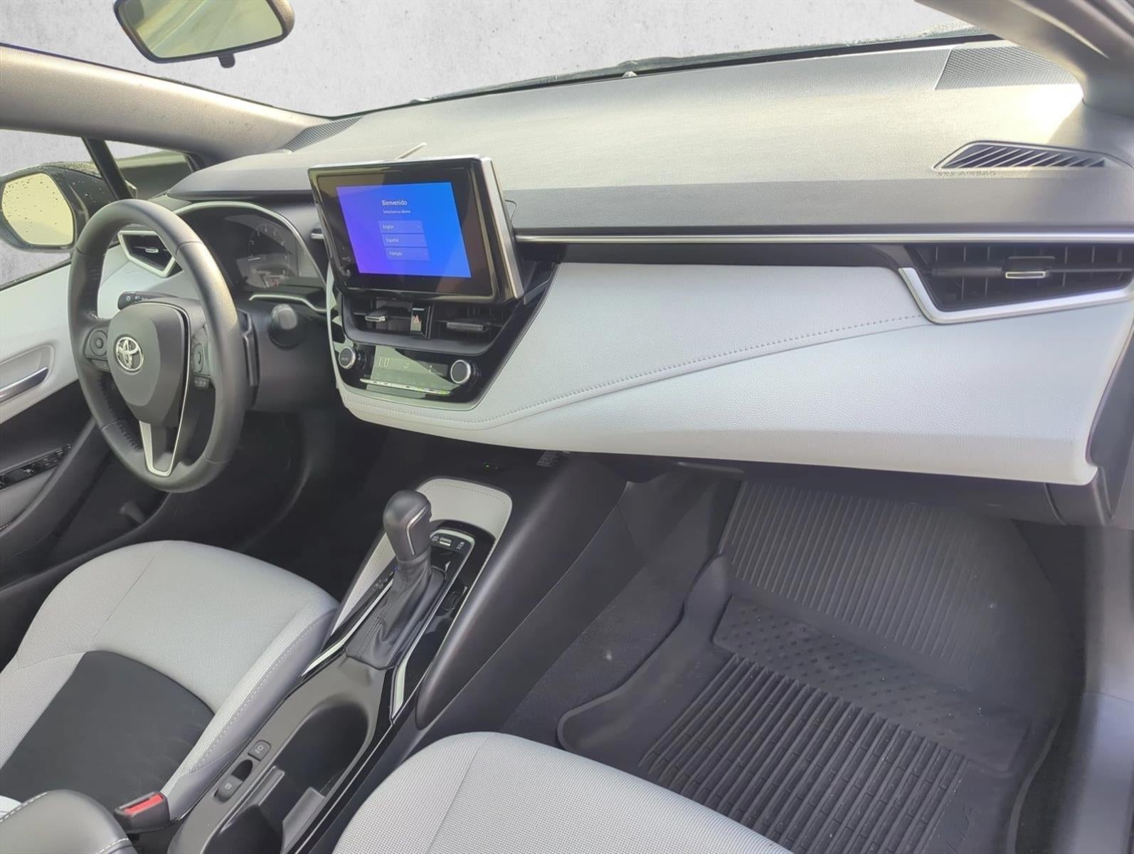 2026 Toyota Corolla Hatchback SE CVT (Natl)