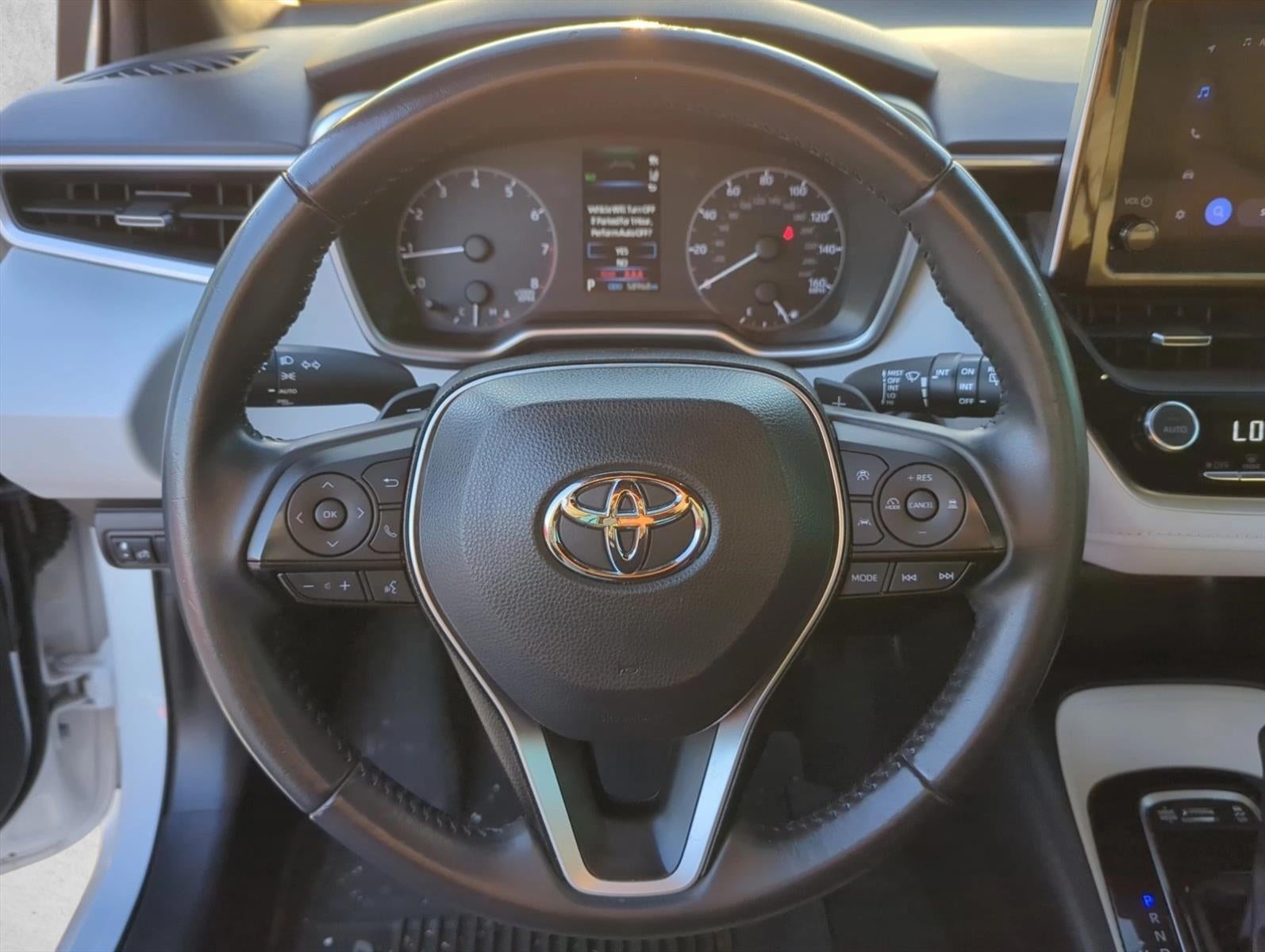 2023 Toyota Corolla Hatchback SE CVT (Natl)