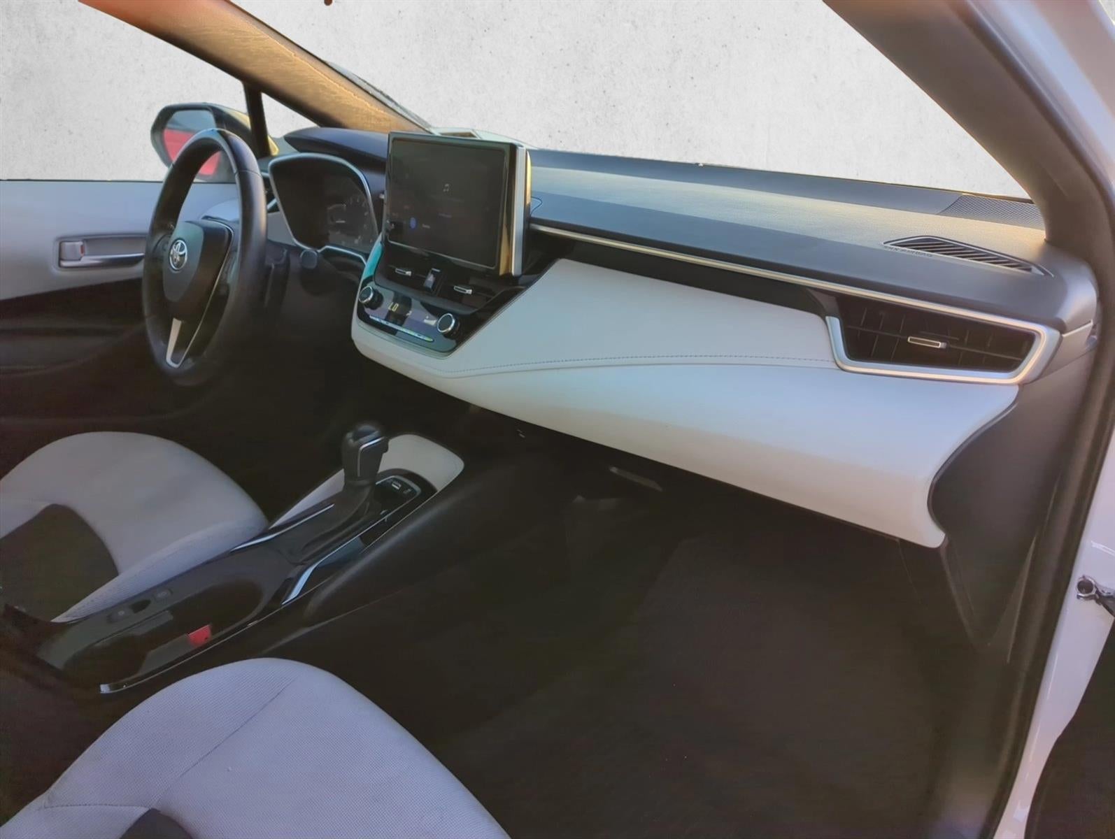 2023 Toyota Corolla Hatchback SE CVT (Natl)