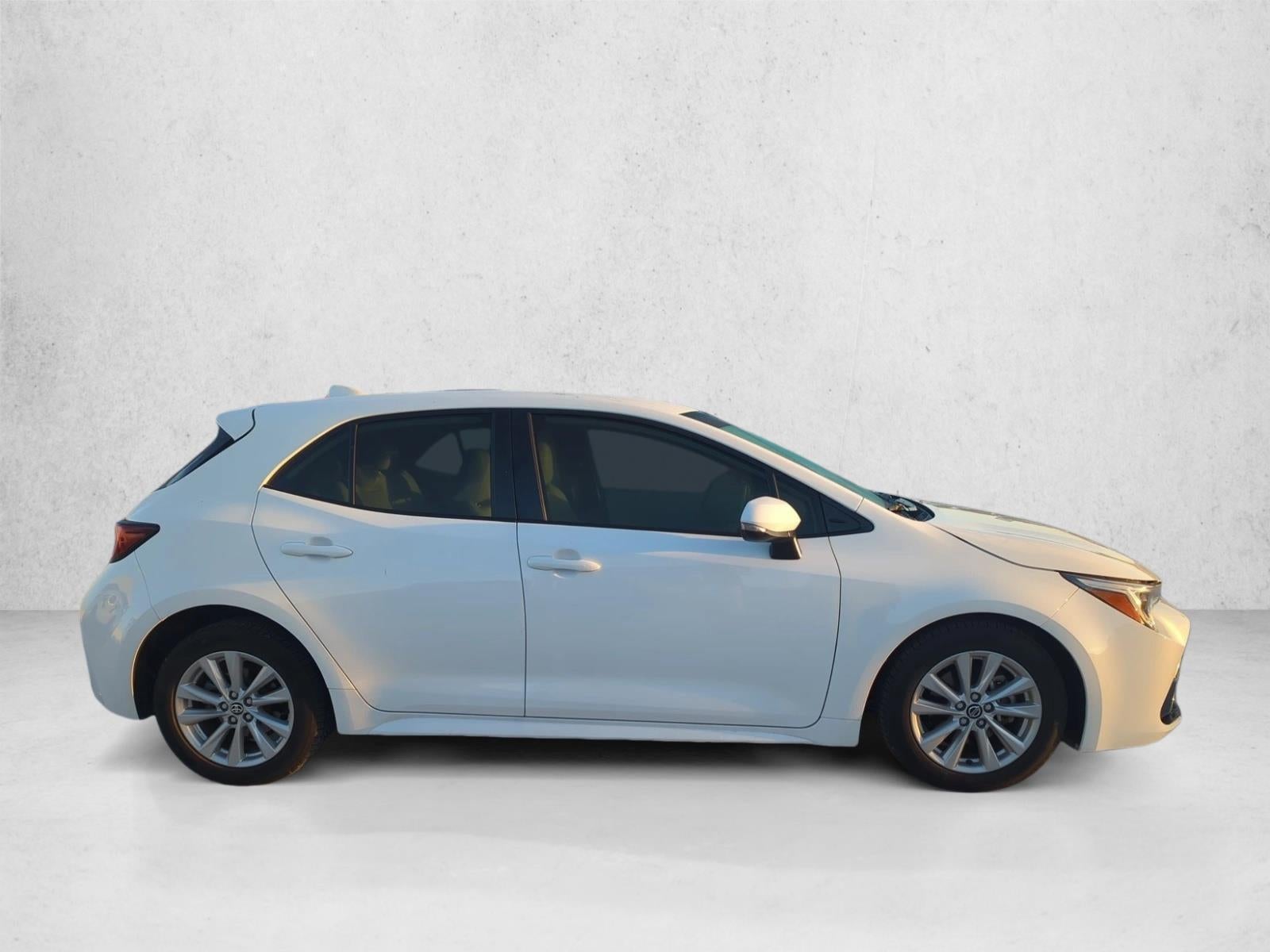 2023 Toyota Corolla Hatchback SE CVT (Natl)