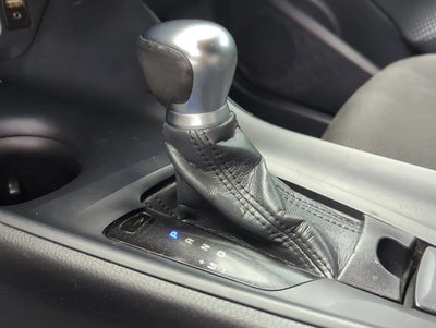 2018 Toyota C-HR XLE FWD (Natl)