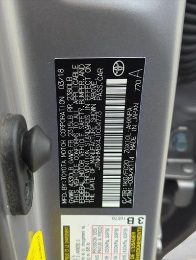 2018 Toyota C-HR XLE FWD (Natl)