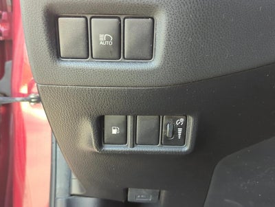 2018 Toyota C-HR XLE FWD (Natl)