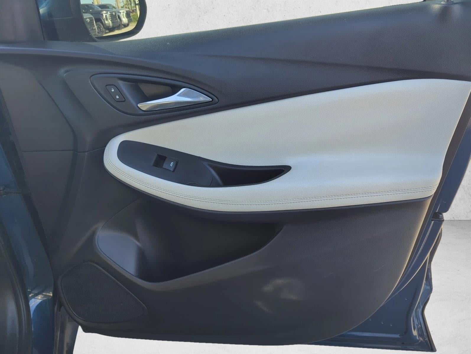 2020 Buick Encore GX Essence FWD