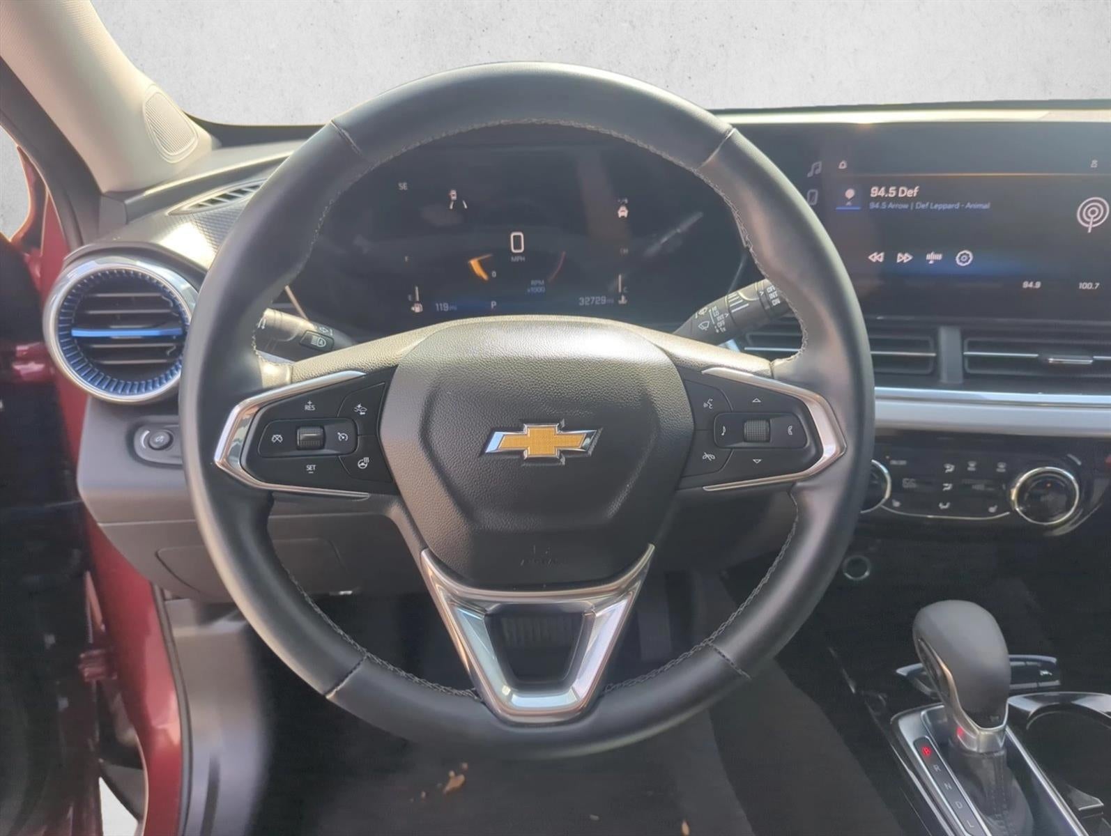 2024 Chevrolet Trax FWD 4dr LT