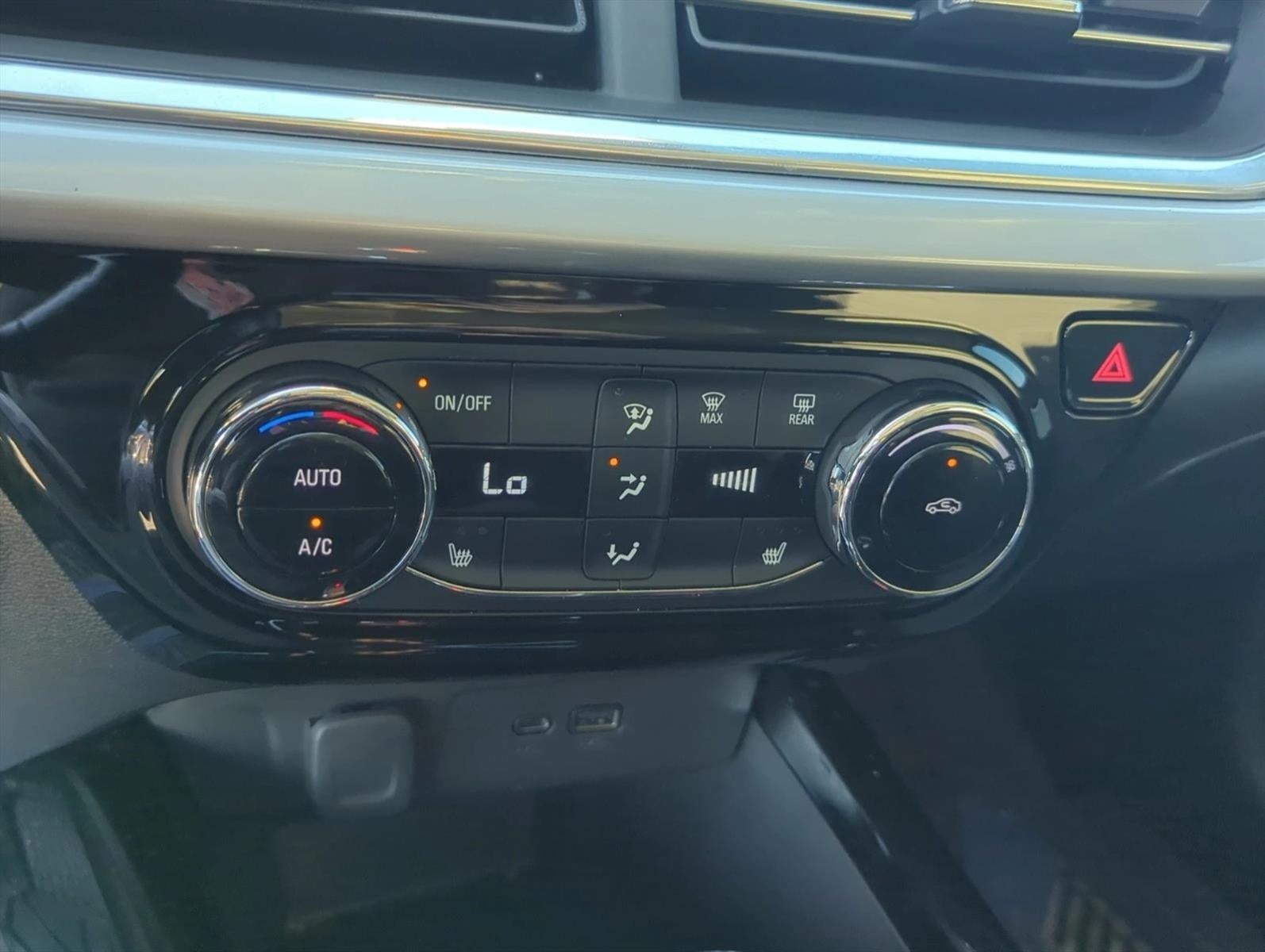 2024 Chevrolet Trax FWD 4dr LT