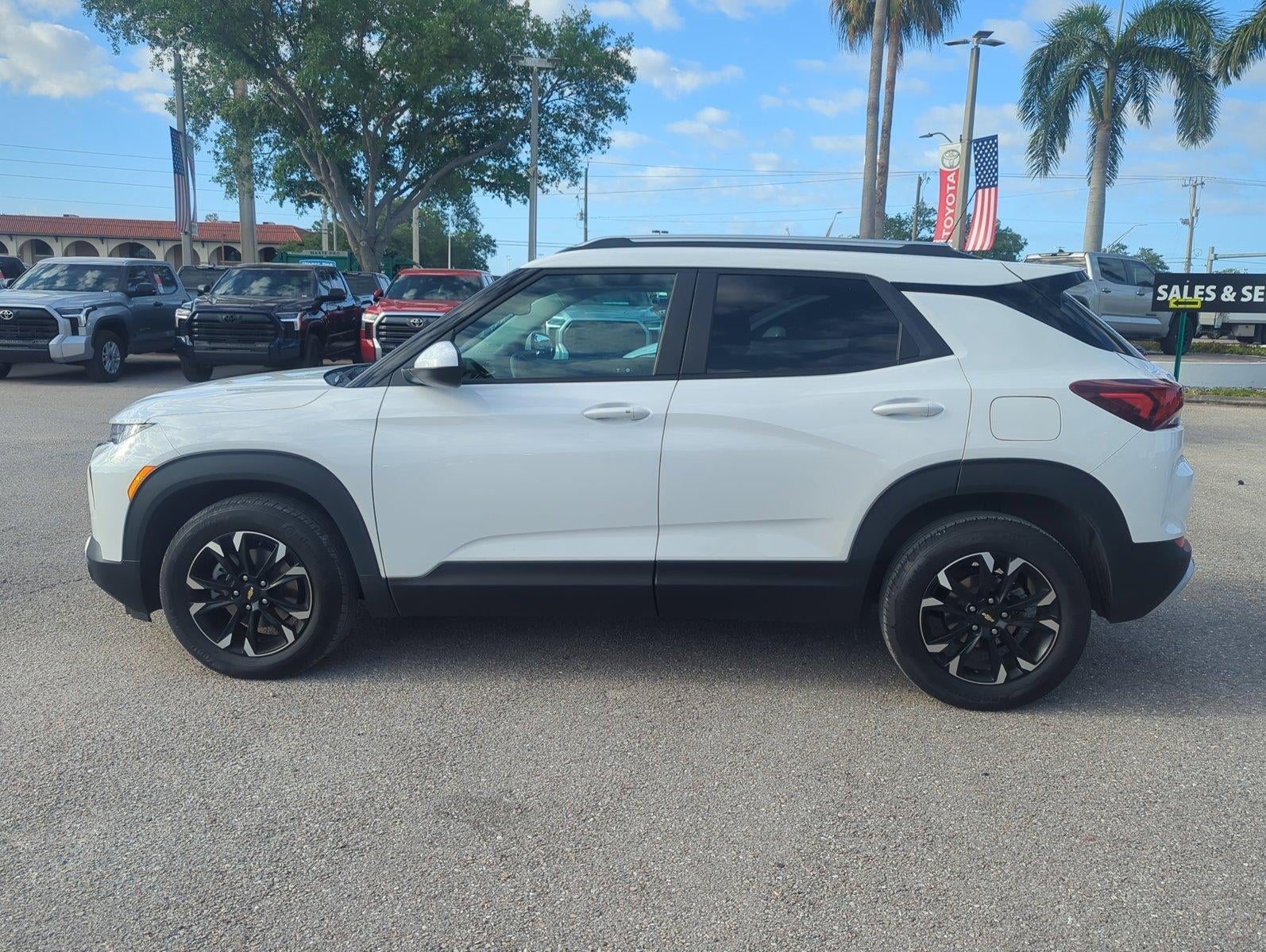 2023 Chevrolet Trailblazer FWD 4dr LT