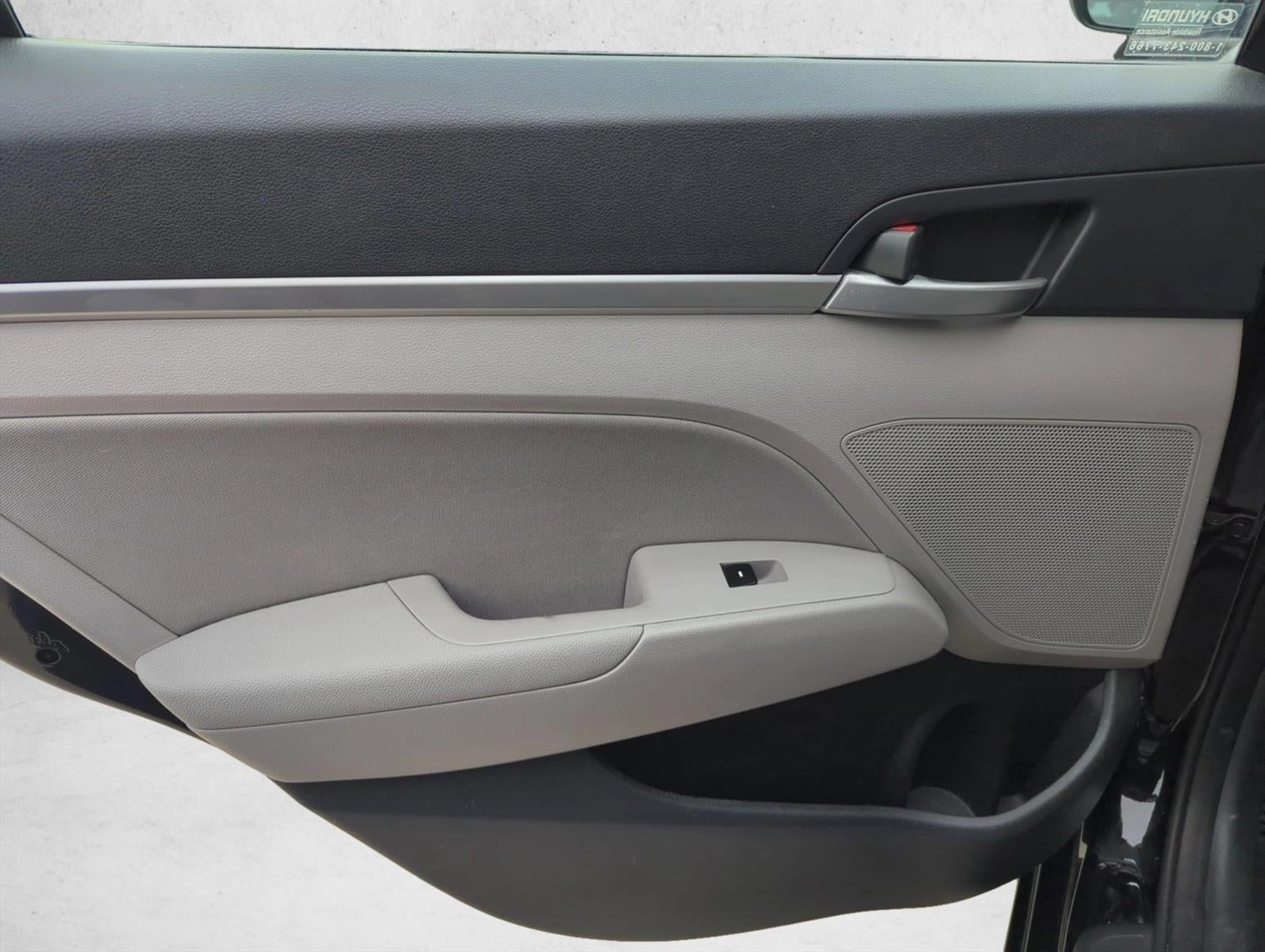 2019 Hyundai ELANTRA SEL Auto