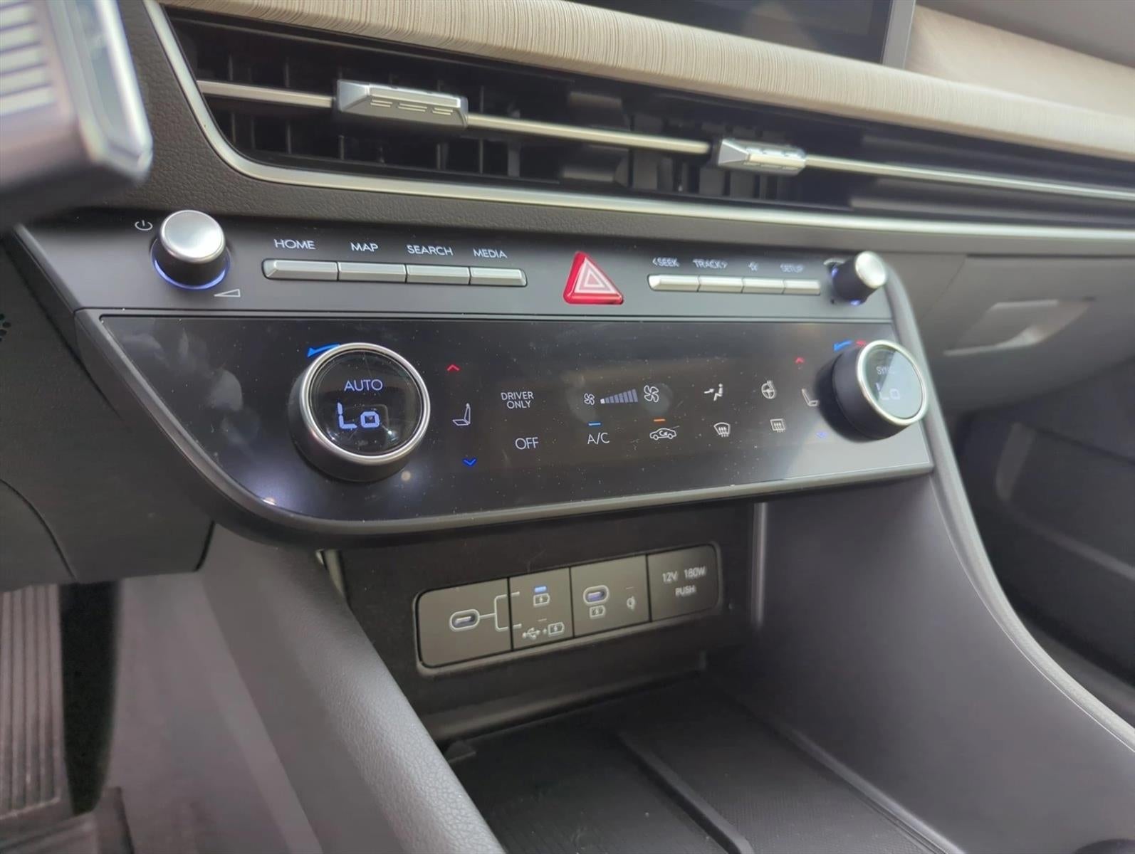 2024 Hyundai SONATA Hybrid Limited 2.0L