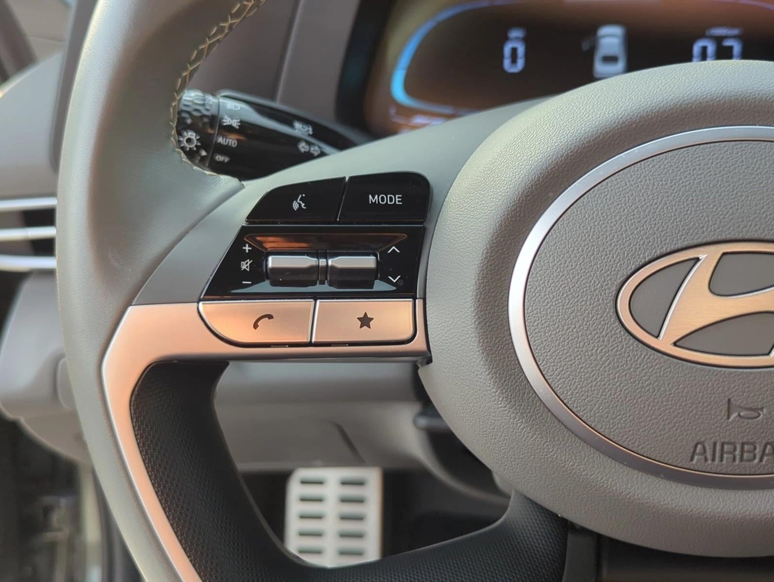 2025 Hyundai ELANTRA SEL Sport IVT
