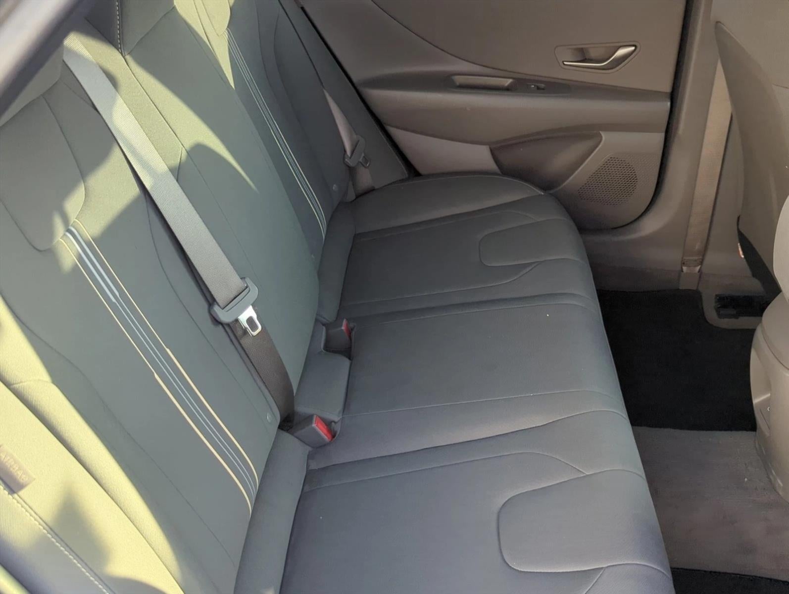 2025 Hyundai ELANTRA SEL Sport IVT