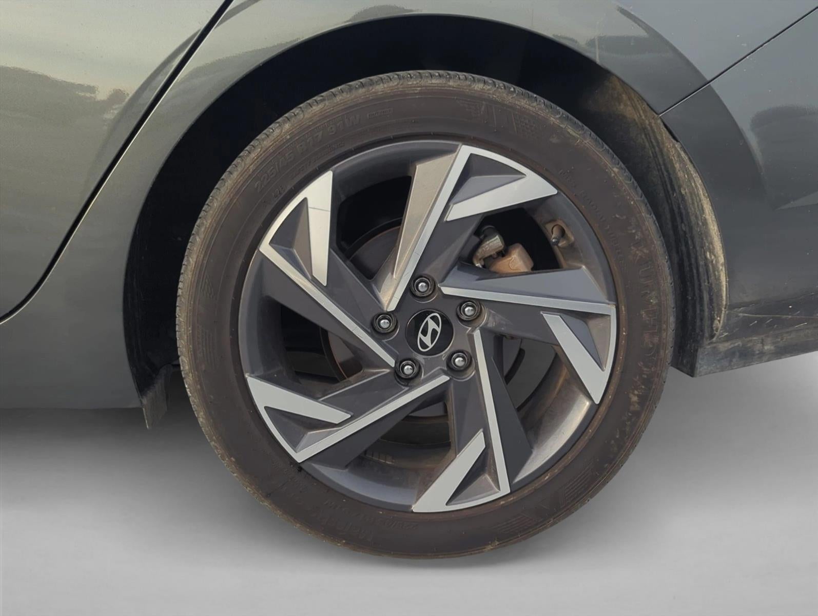 2025 Hyundai ELANTRA SEL Sport IVT