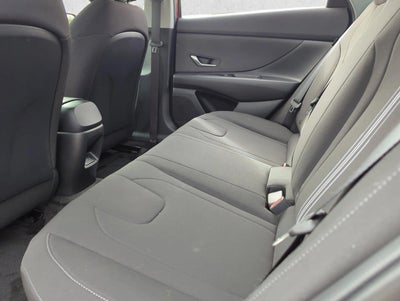 2024 Hyundai ELANTRA SEL IVT