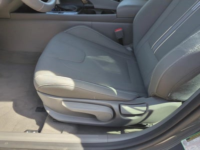 2025 Hyundai ELANTRA SEL Convenience IVT
