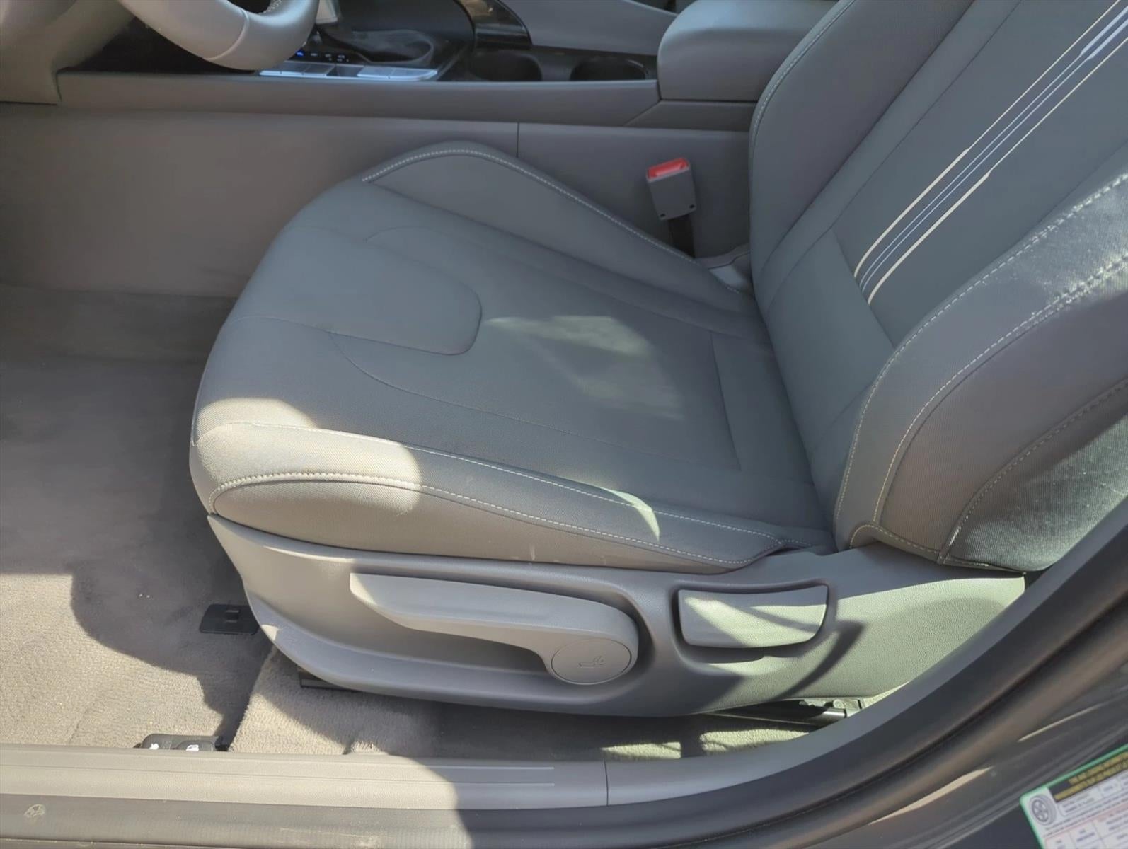 2025 Hyundai ELANTRA SEL Convenience IVT