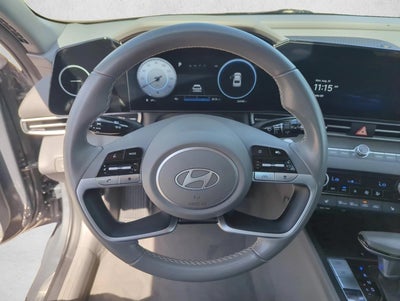 2025 Hyundai ELANTRA SEL Convenience IVT