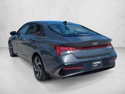 2025 Hyundai ELANTRA SEL Convenience IVT