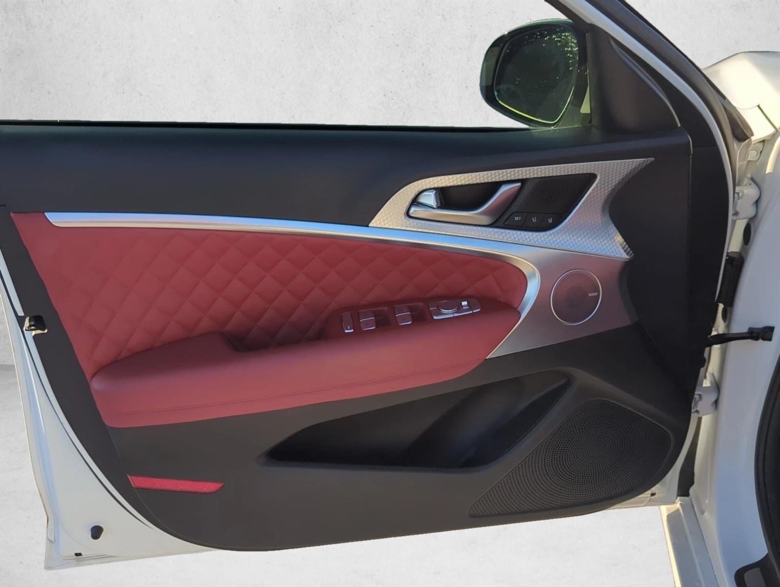 2022 Genesis G70 3.3T Launch Edition RWD