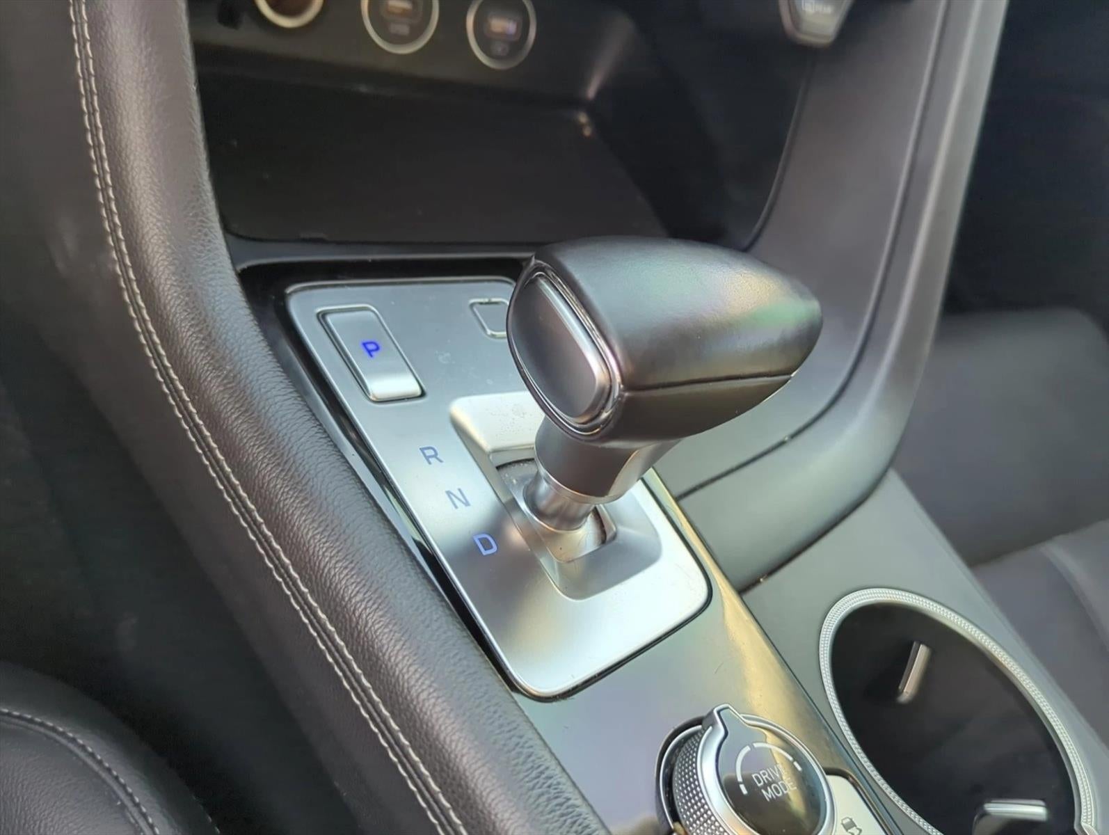 2023 Genesis G70 2.0T AWD