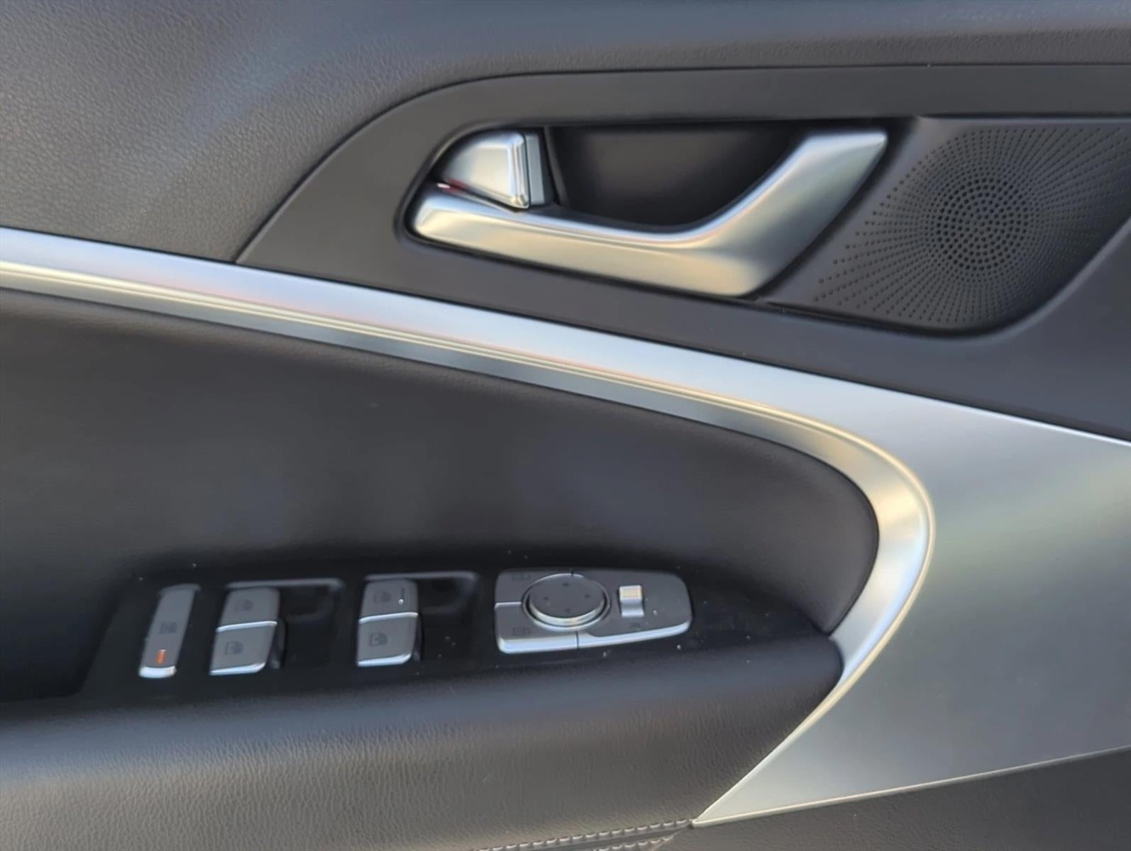 2023 Genesis G70 2.0T AWD