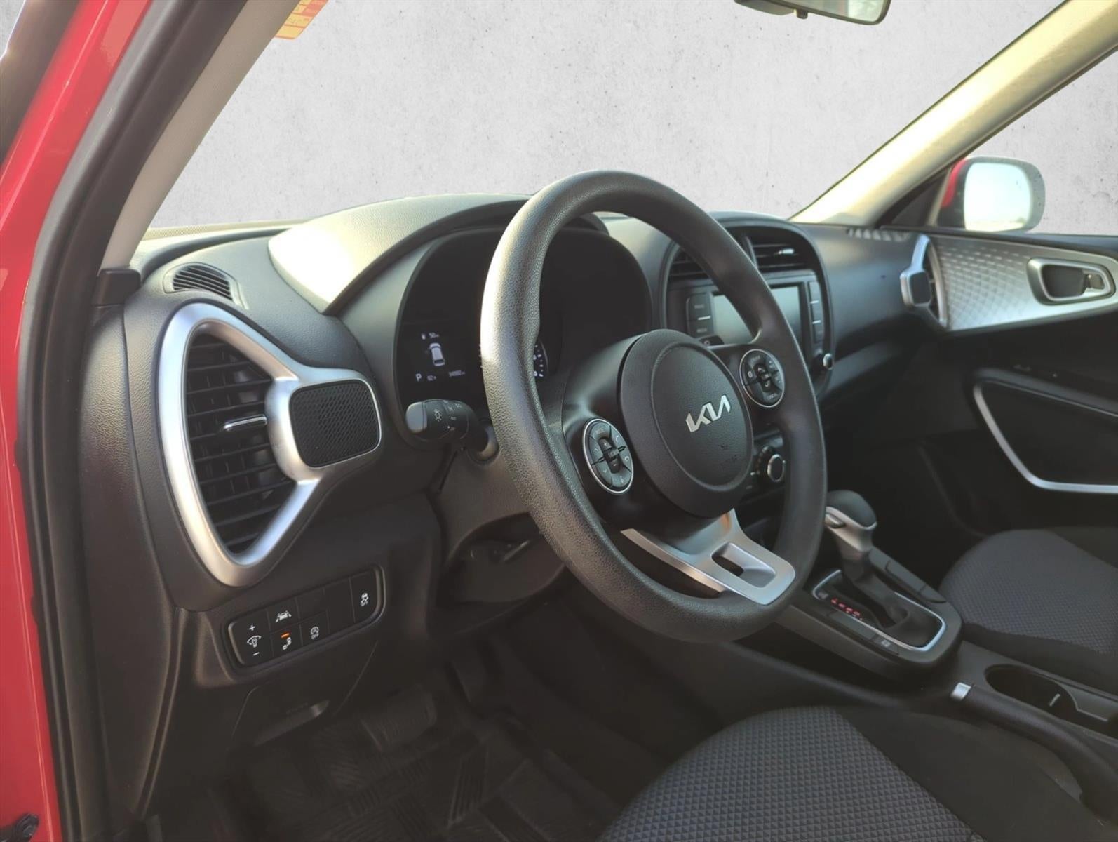 2022 Kia Soul LX IVT